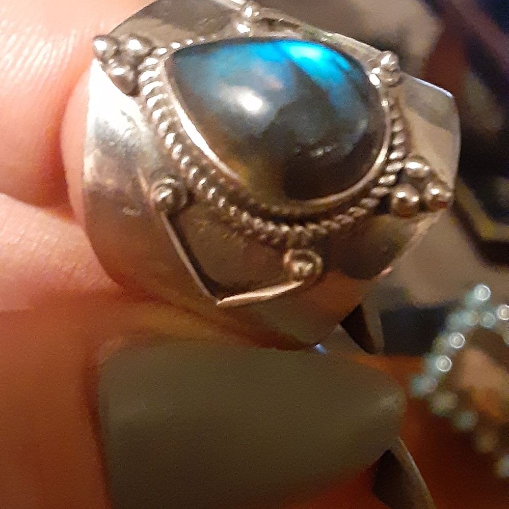 NEW !  Sterling .925 ring with gemstone